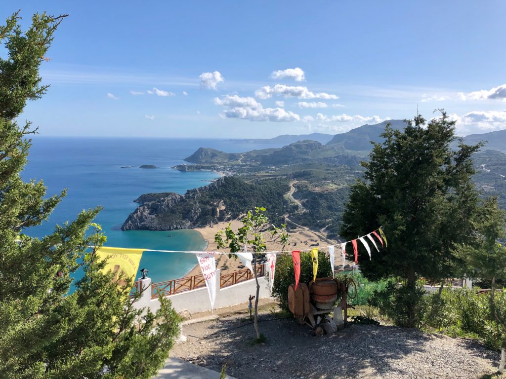 Vista sulla spiaggia di Tsampika